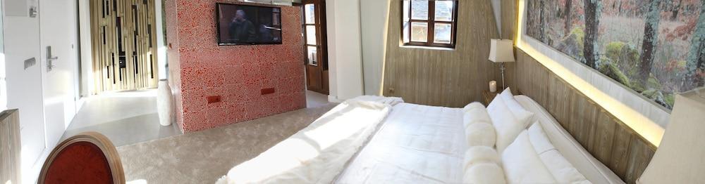 Hotel Las Treixas Puebla de Sanabria Kültér fotó